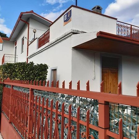 Small Flat Scafa Екстер'єр фото